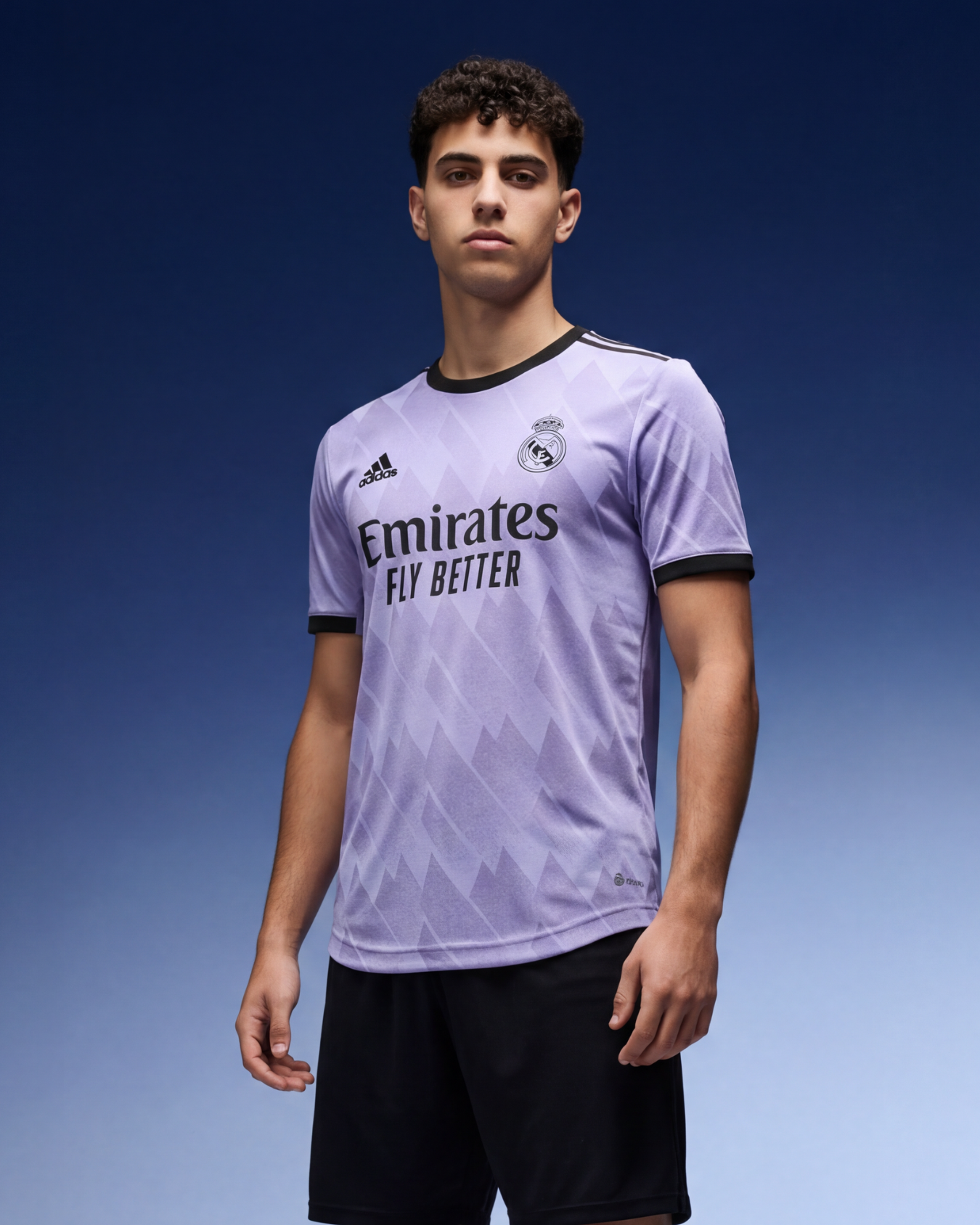 ריאל מדריד עיצוב חוץ 2023