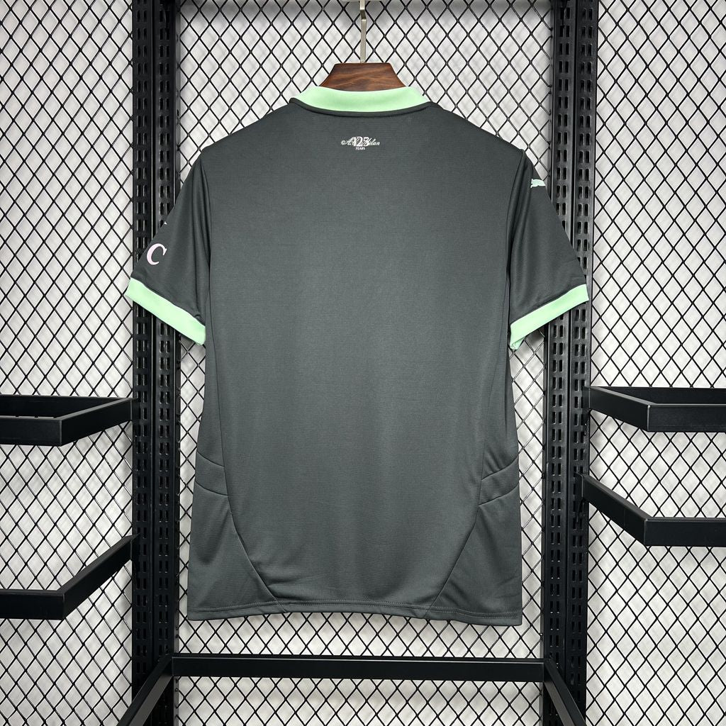 חולצת כדורגל מילאן שלישית 2024-25