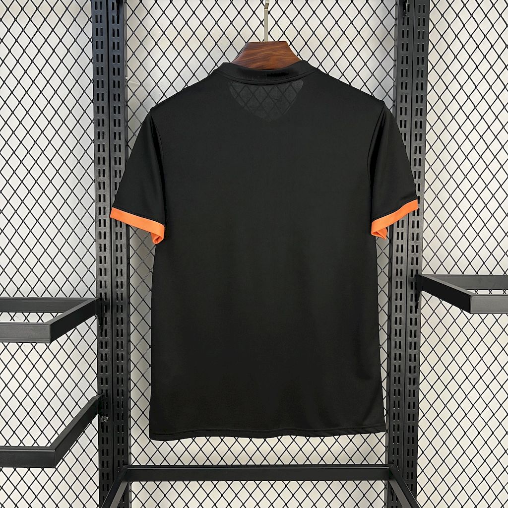 חולצת כדורגל ברצלונה מיוחדת 2025-26