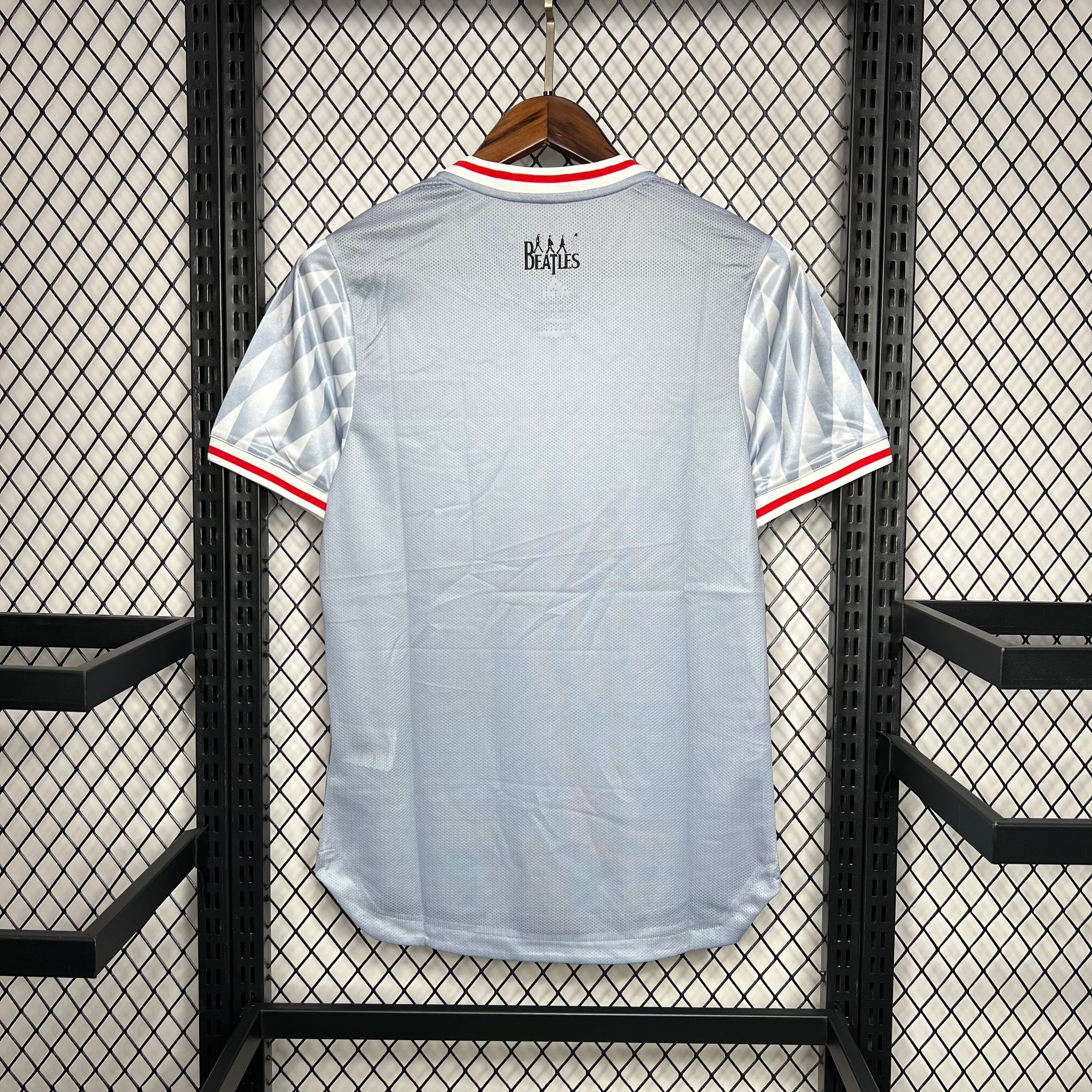 חולצה רטרו ליברפול - ביטלס