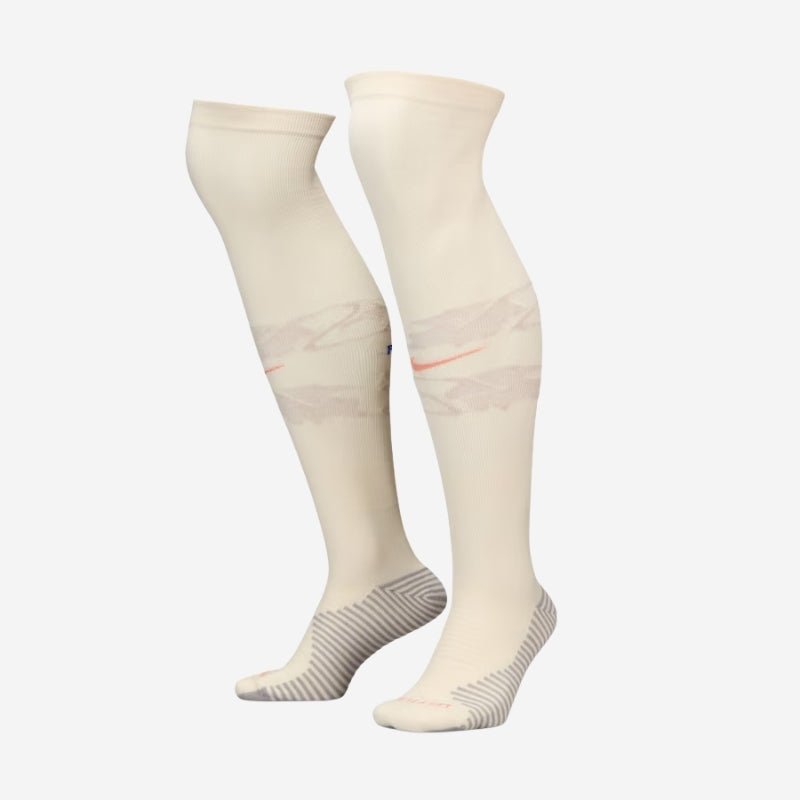 גרבי נבחרת צרפת עיצוב חוץ 2025 - BEST SOURCE SNKRS