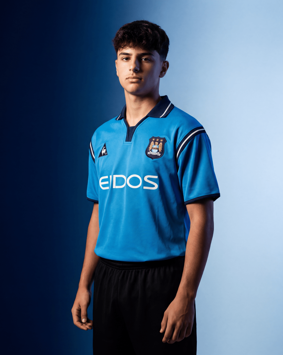 רטרו מנצסטר סיטי 2001 - BEST SOURCE SNKRS