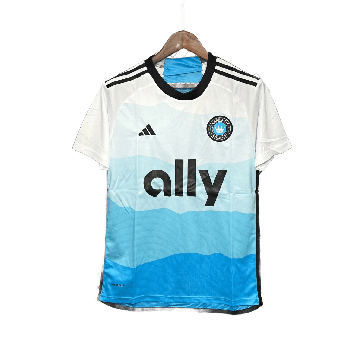 שארלוט 2024 - BEST SOURCE SNKRS