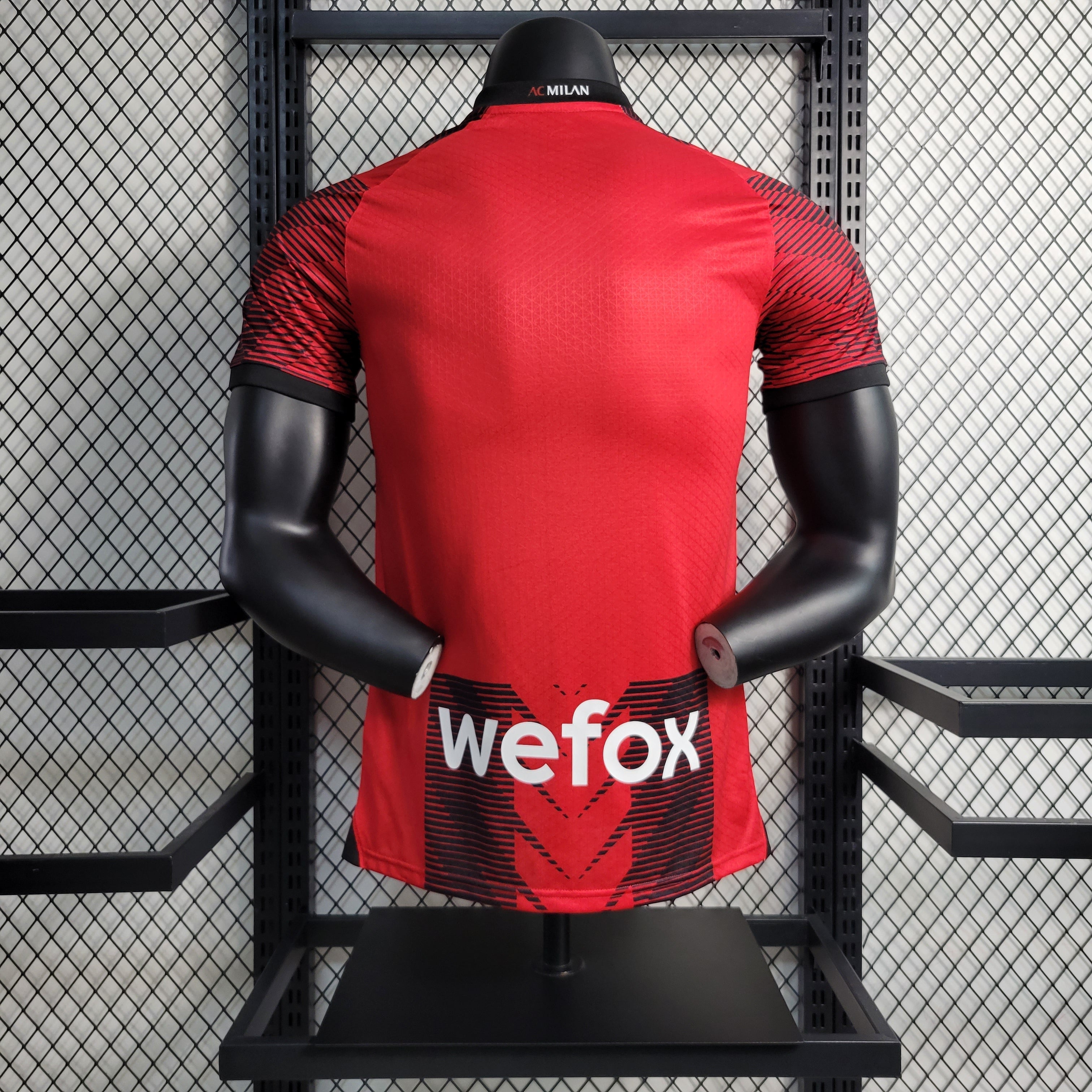 חולצת כדורגל מילאן בית 2024