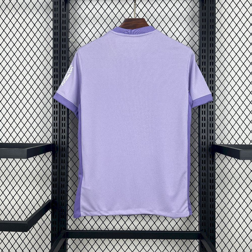 2025/26 חולצות כדורגל ברייטון חוץ