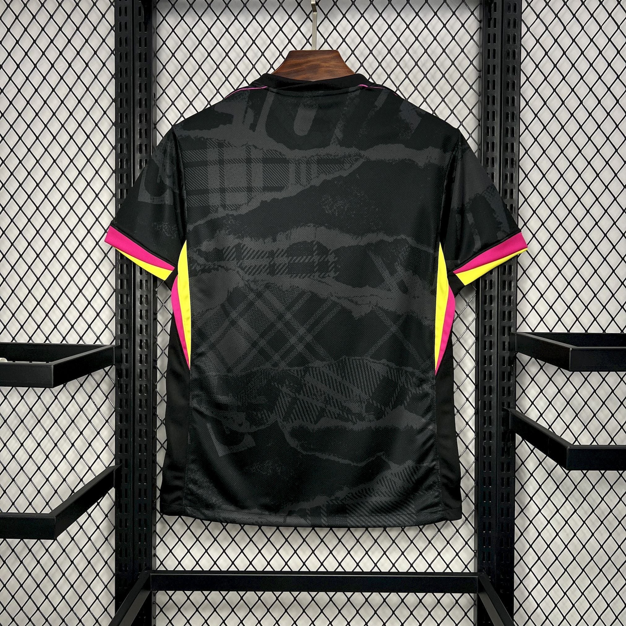 חולצת כדורגל צלסי נטרלית 2024-25