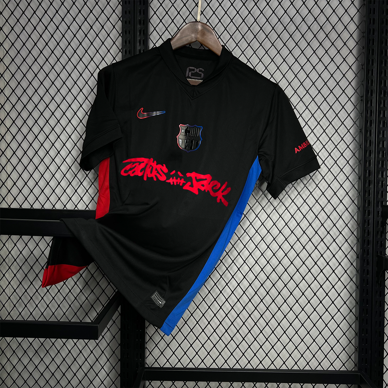 חולצת כדורגל ברצלונה חוץ טרוויס סקוט 2024-25