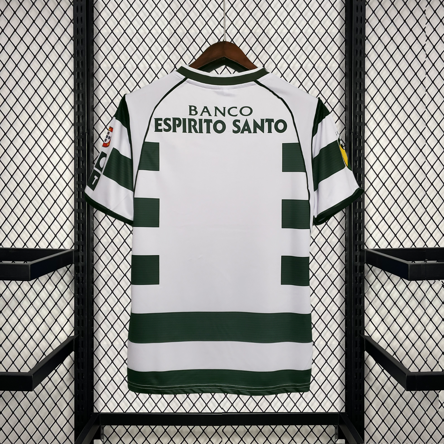 חולצת כדורגל ספורטינג ליסבון רטרו 2001-02