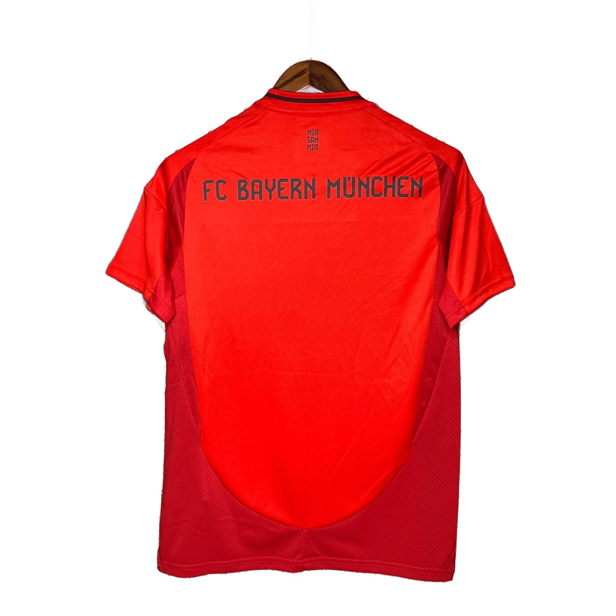 באירן מינכן עיצוב בית 2024 - BEST SOURCE SNKRS