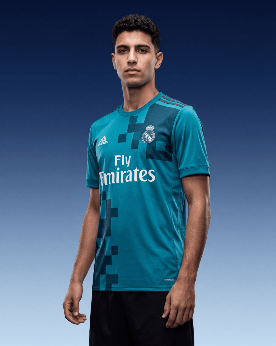 רטרו ריאל מדריד 2017 - BEST SOURCE SNKRS